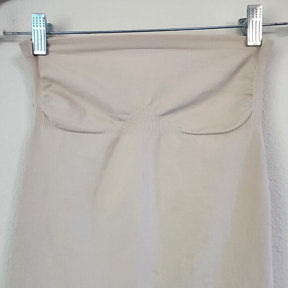 Victoria Secret Women Bodyshape Slip Spandex Sz L light Tan MicroNylon Blend - Picture 6 of 13